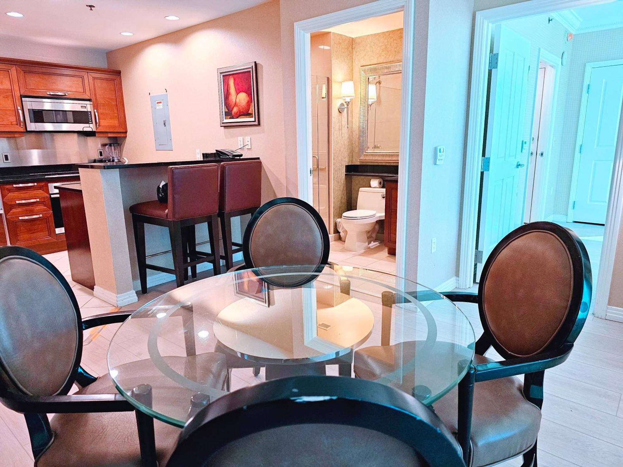 Strip & Sphere View - Separate Living Room - 2 Full Bath - Full Kitchen - Balcony - 900 Sqft - Mgm Signature Λας Βέγκας Εξωτερικό φωτογραφία