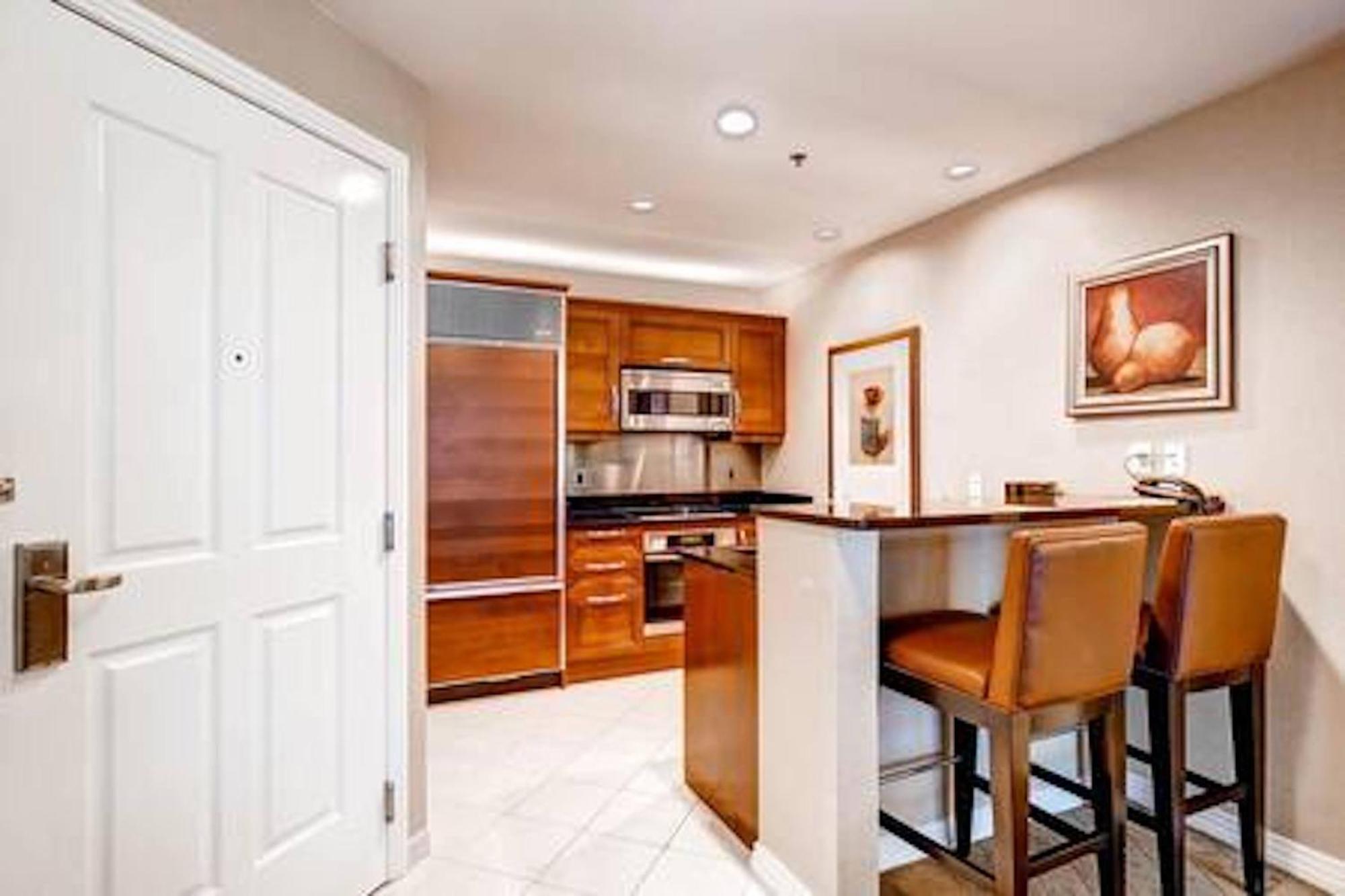Strip & Sphere View - Separate Living Room - 2 Full Bath - Full Kitchen - Balcony - 900 Sqft - Mgm Signature Λας Βέγκας Εξωτερικό φωτογραφία